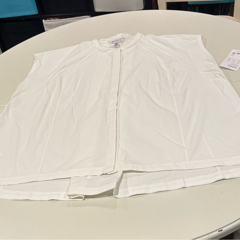 Athleta Performance Poplin Popover